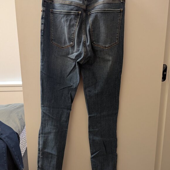 Abercrombie ripped jeans - Picture 3 of 3